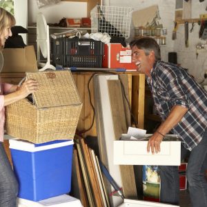 couple_cleaning_garage